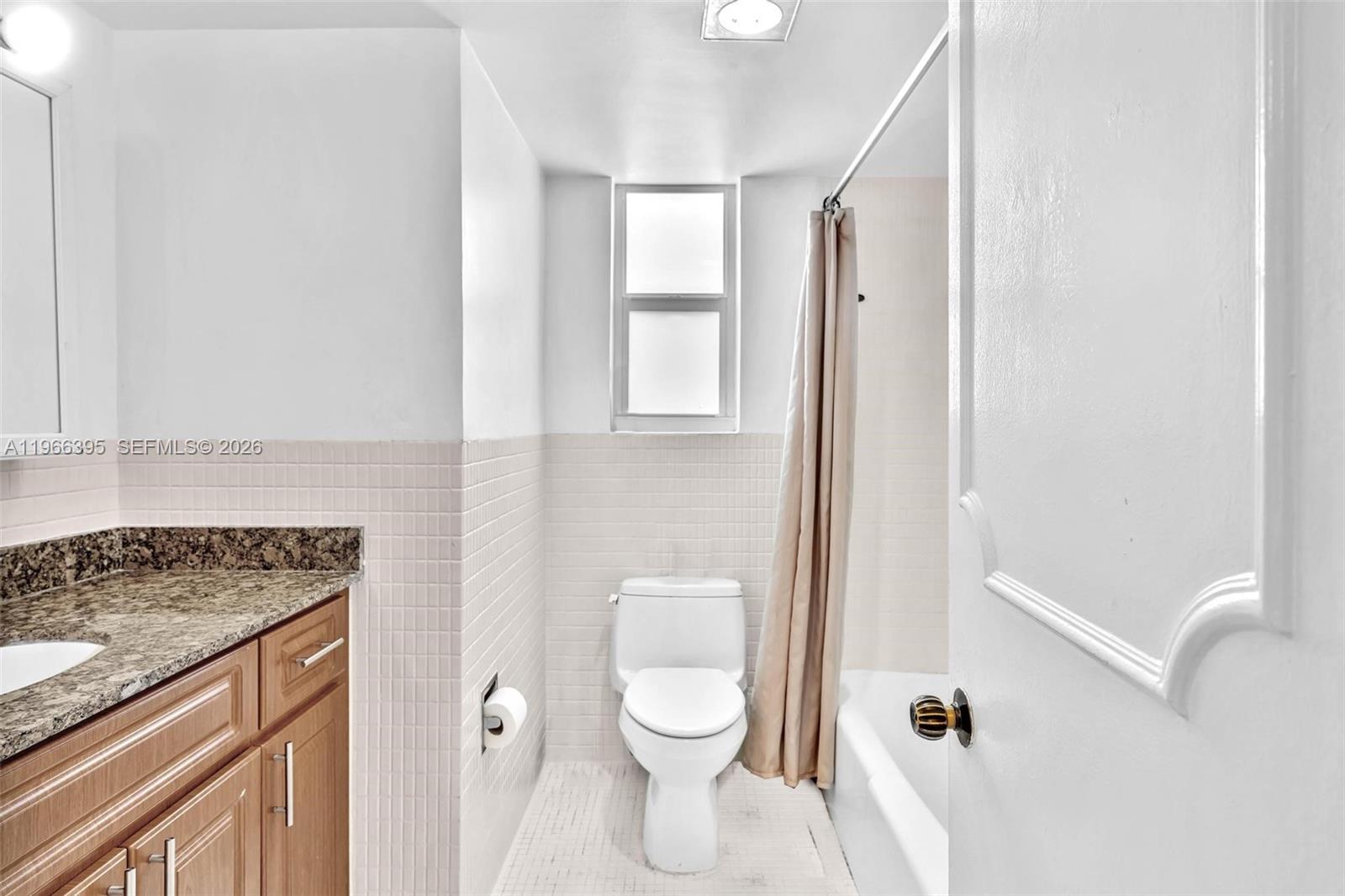 ALTOS DEL MAR NO 6 - Residential