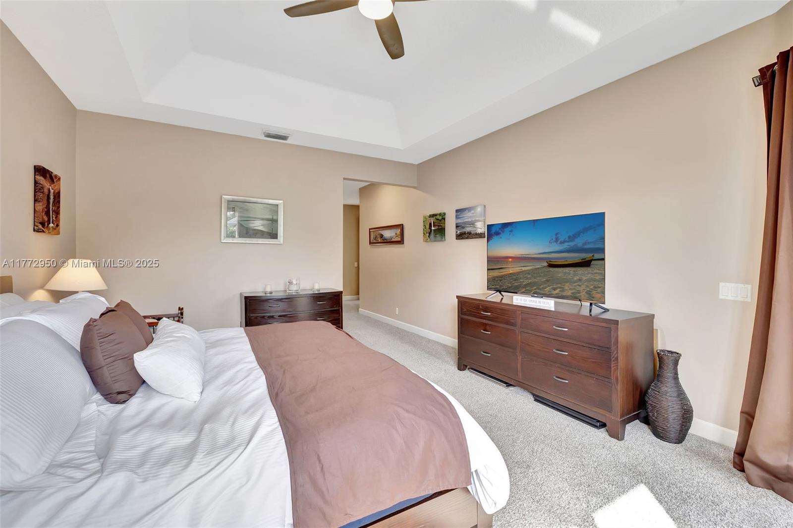 MARINERS COVE OF EAGLE LA - Residential