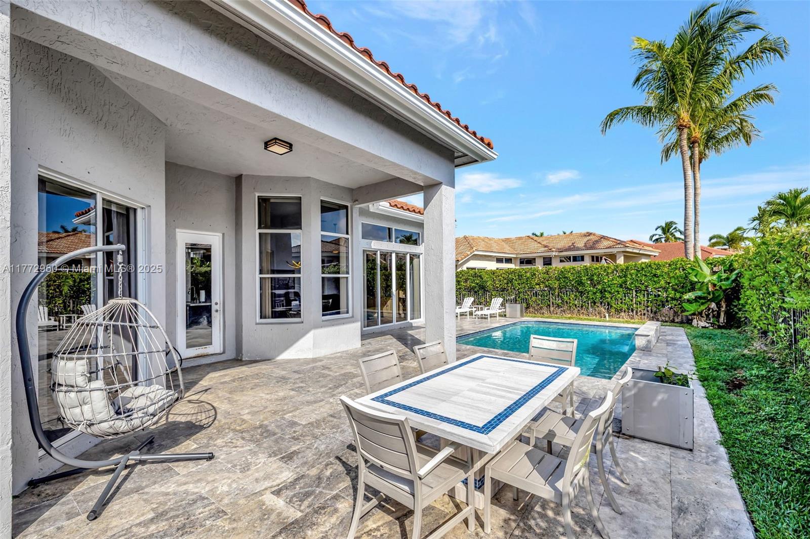 MARINERS COVE OF EAGLE LA - Residential
