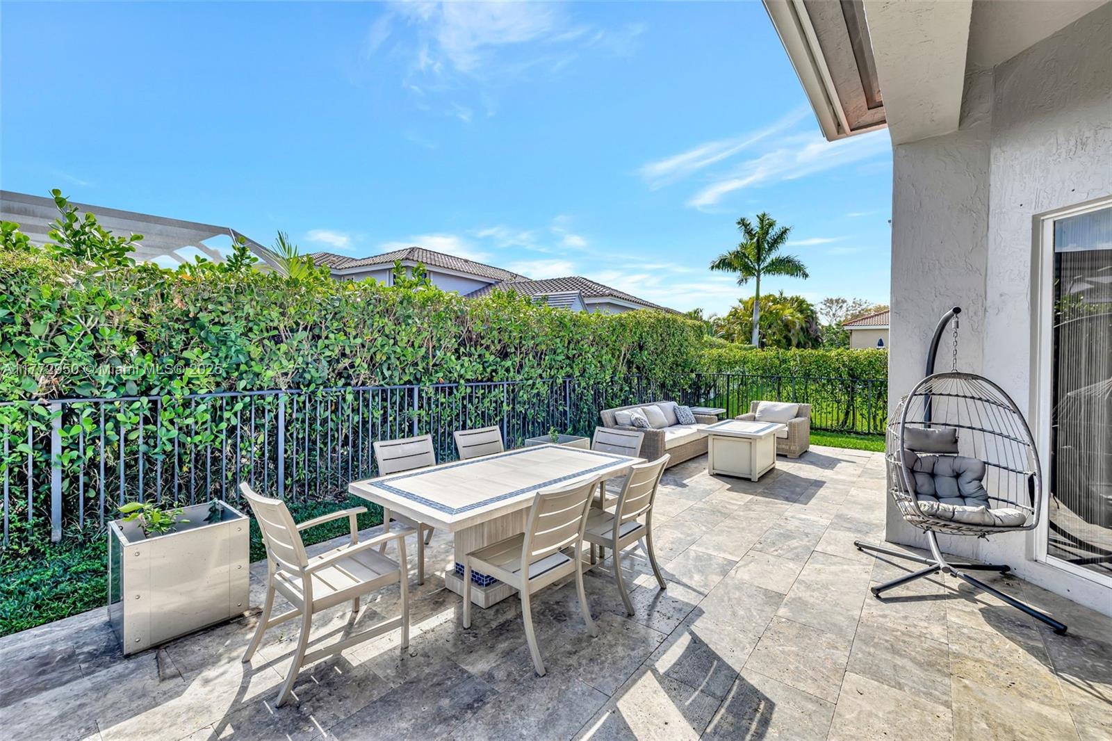 MARINERS COVE OF EAGLE LA - Residential
