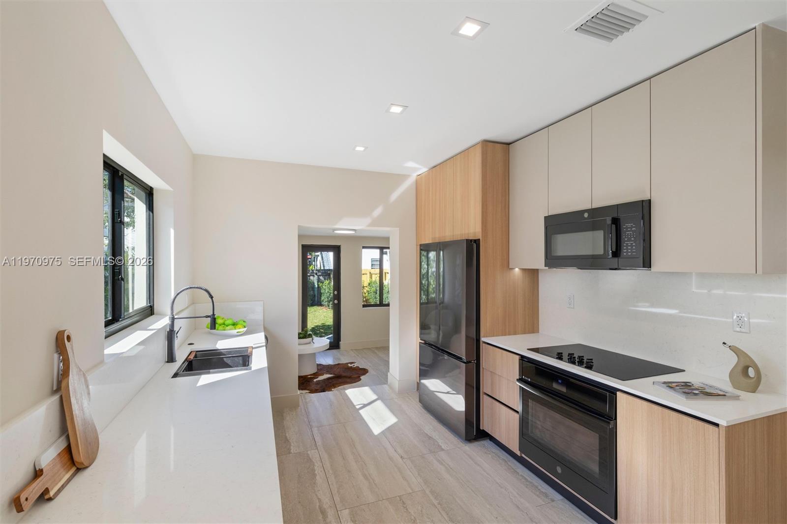 SILVER BLUFF ESTS-SEC A - Residential