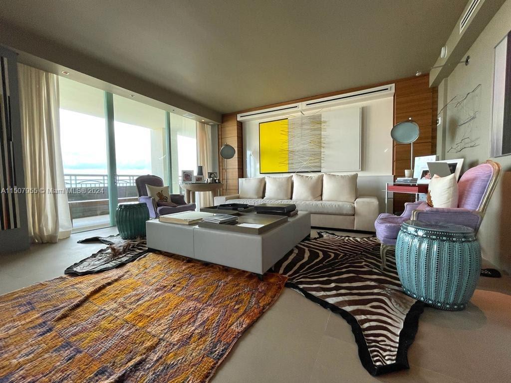 THE TOWER RESIDENCES COND - Residential