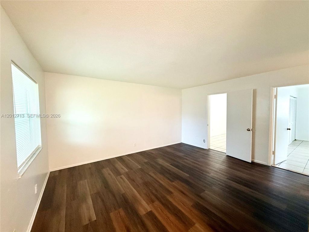 Photo of 220 NE 41st St #2, Oakland Park, FL 33334 (MLS # A12012713)