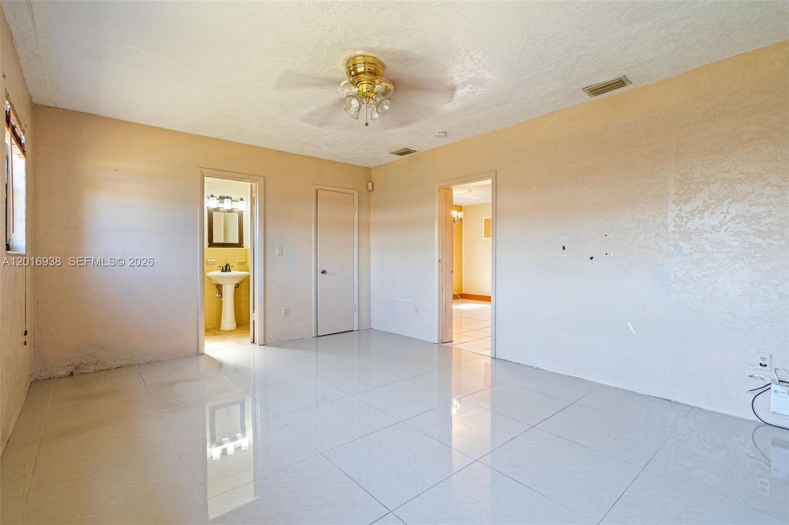 STONEYBROOK ESTATES - Residential