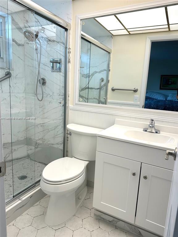 STARLIGHT TOWERS CONDO - Residential Lease