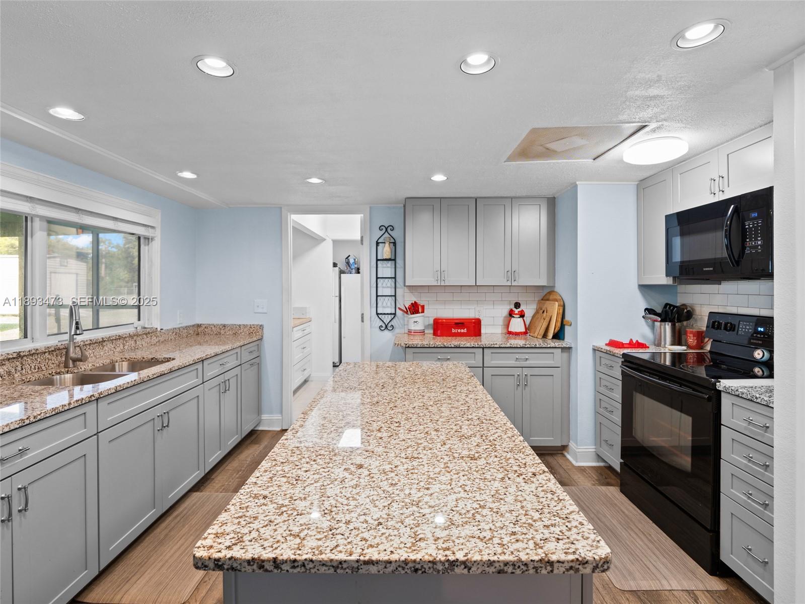 PORT MALABAR CC Unit 6 - Residential