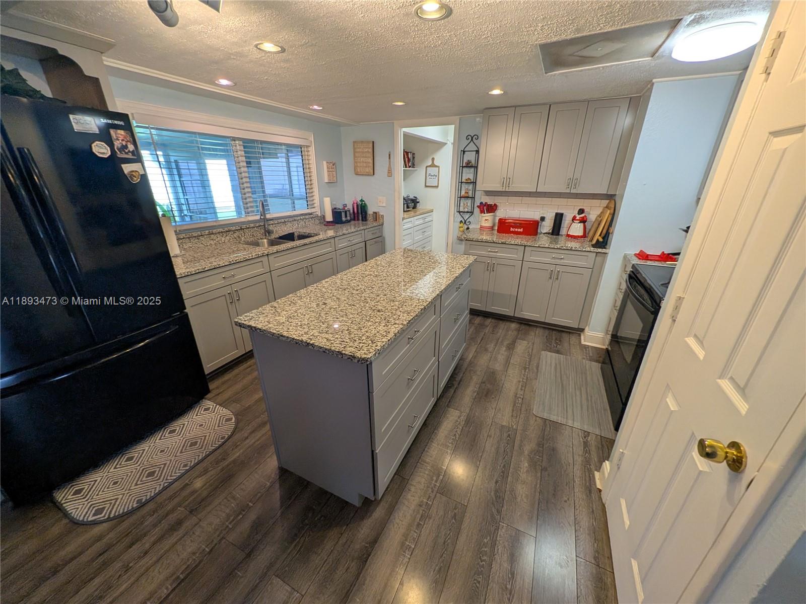 PORT MALABAR CC Unit 6 - Residential