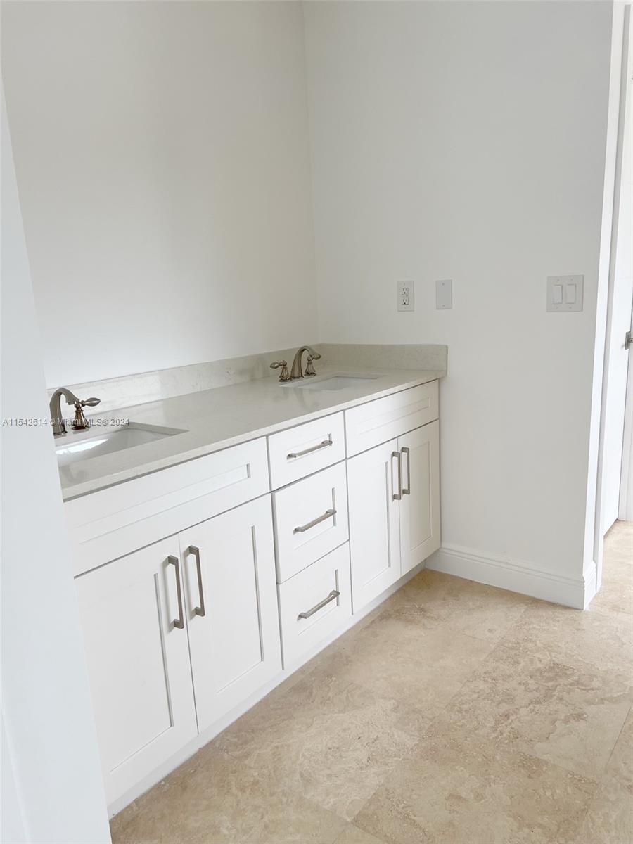 SWEETWATER ESTATES SUB - Residential