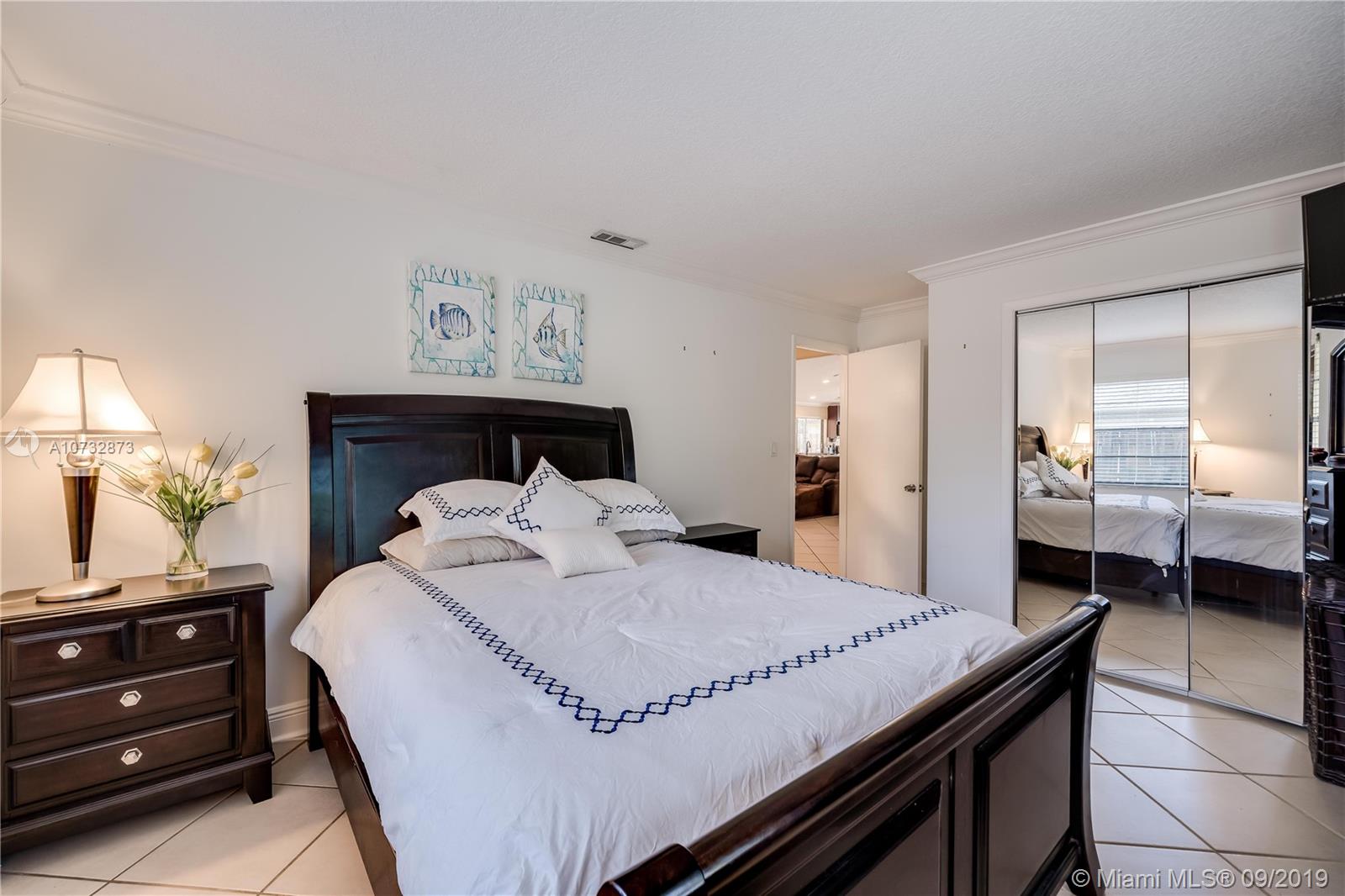 JACARANDA LAKES SEC 1 - Residential