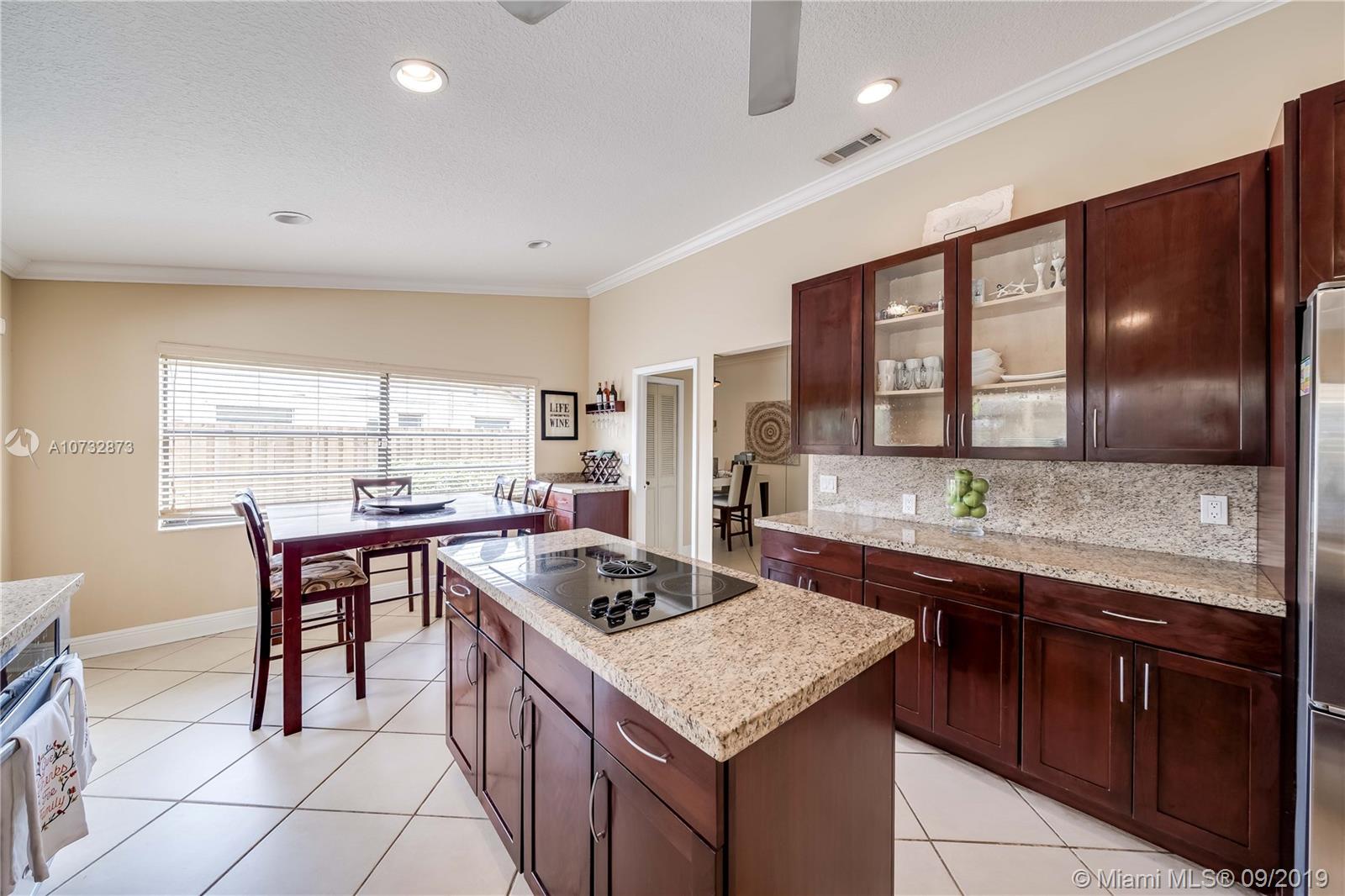 JACARANDA LAKES SEC 1 - Residential