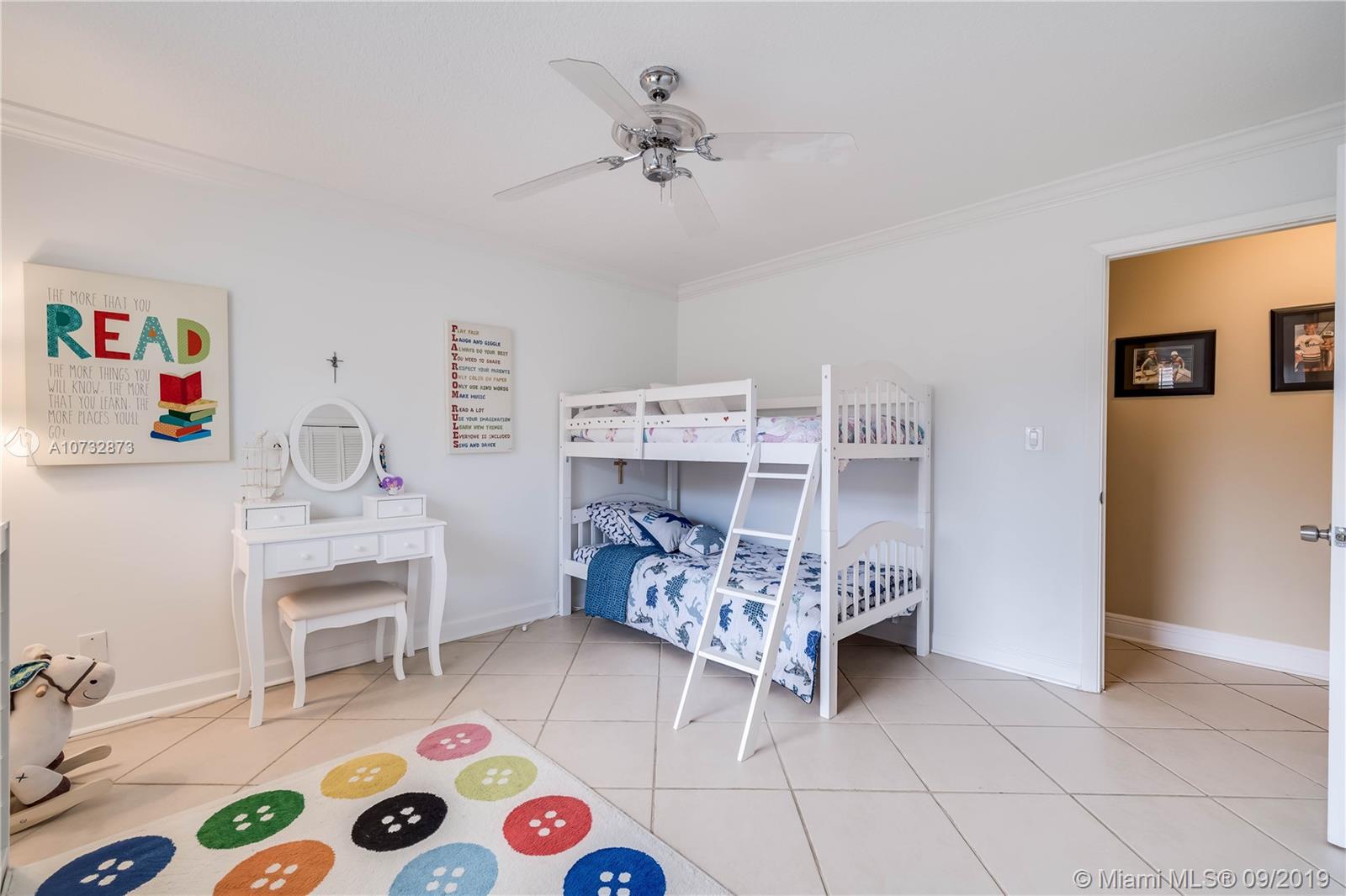 JACARANDA LAKES SEC 1 - Residential