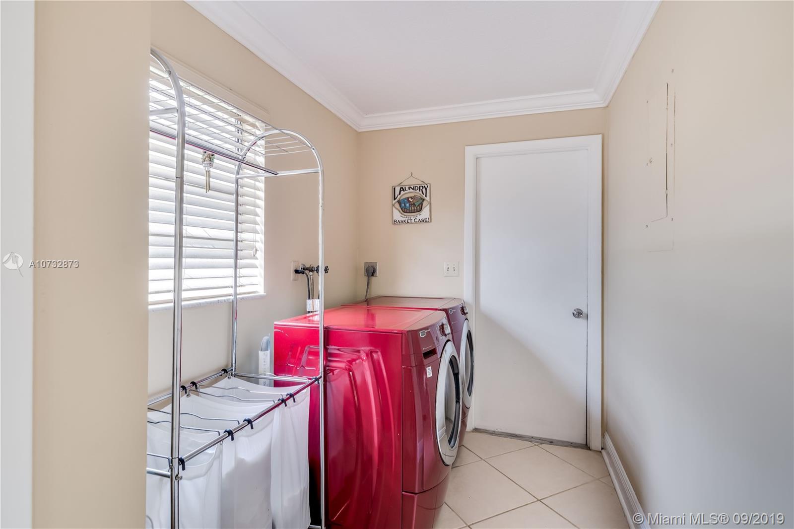 JACARANDA LAKES SEC 1 - Residential