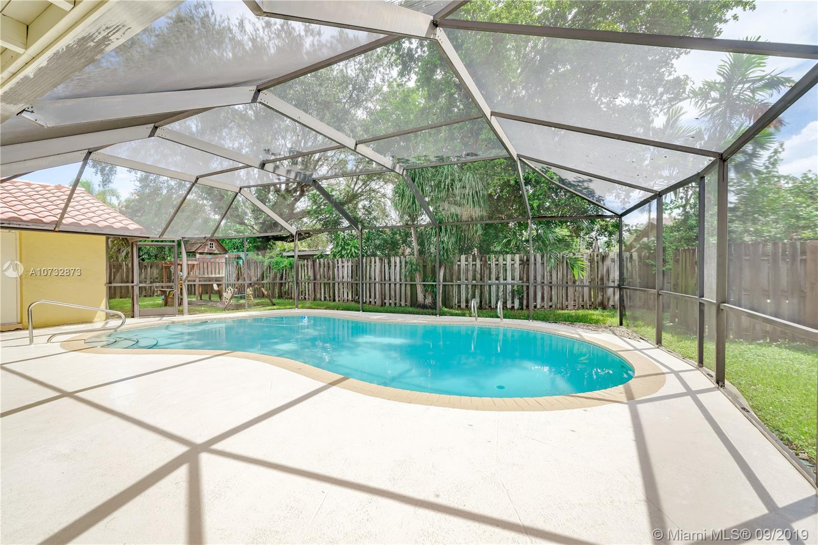 JACARANDA LAKES SEC 1 - Residential