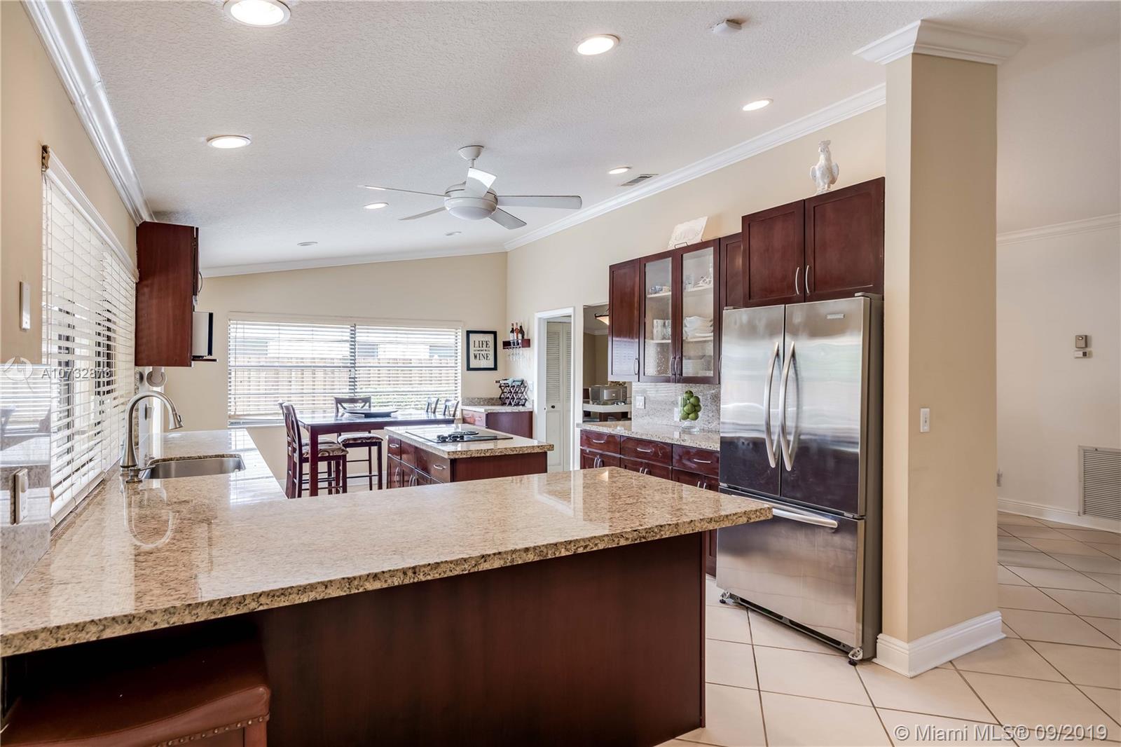 JACARANDA LAKES SEC 1 - Residential