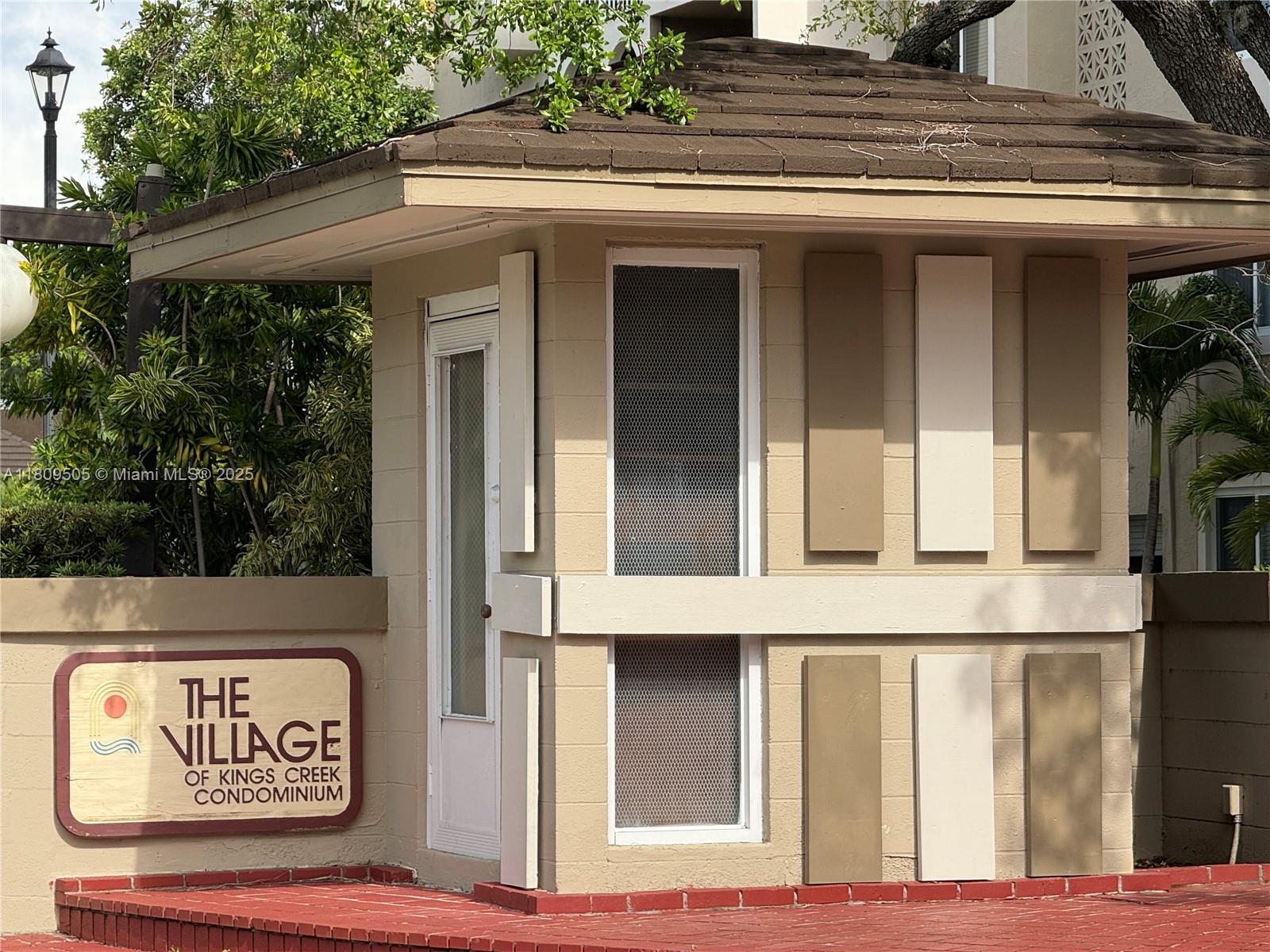 7800 Camino Real Real H-411, Miami, Broward County, Florida - 2 Bedrooms  
2 Bathrooms - 