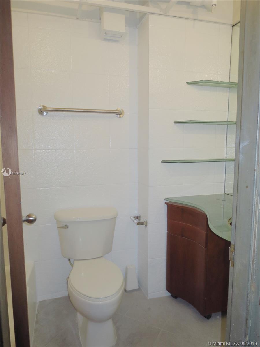 SOUTH BAY CLUB CONDO - Residential Lease