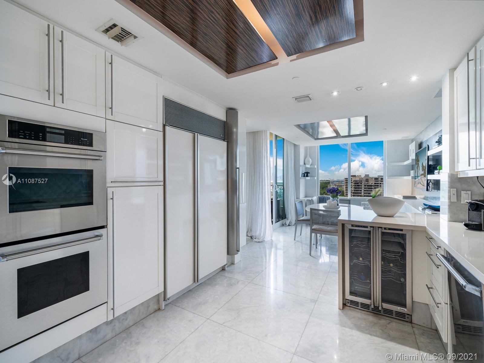 Grand Bay Tower Condo - Residential