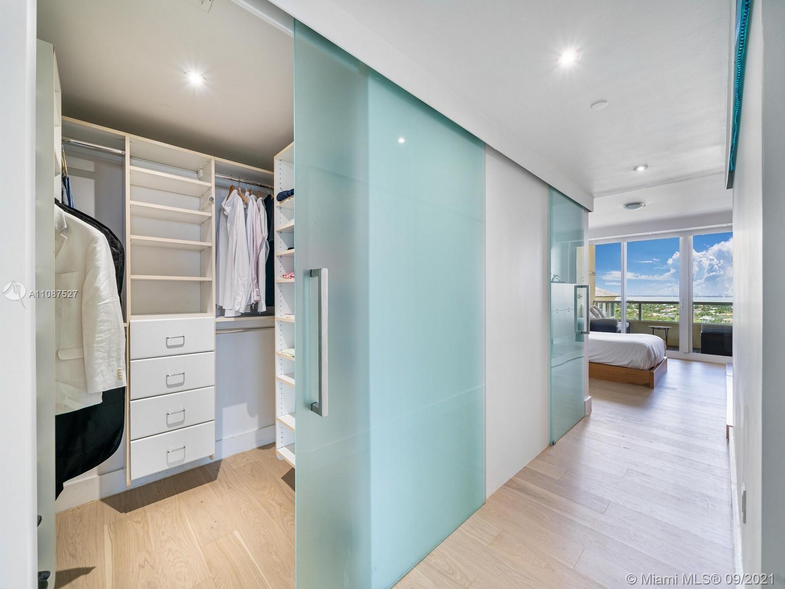 Grand Bay Tower Condo - Residential