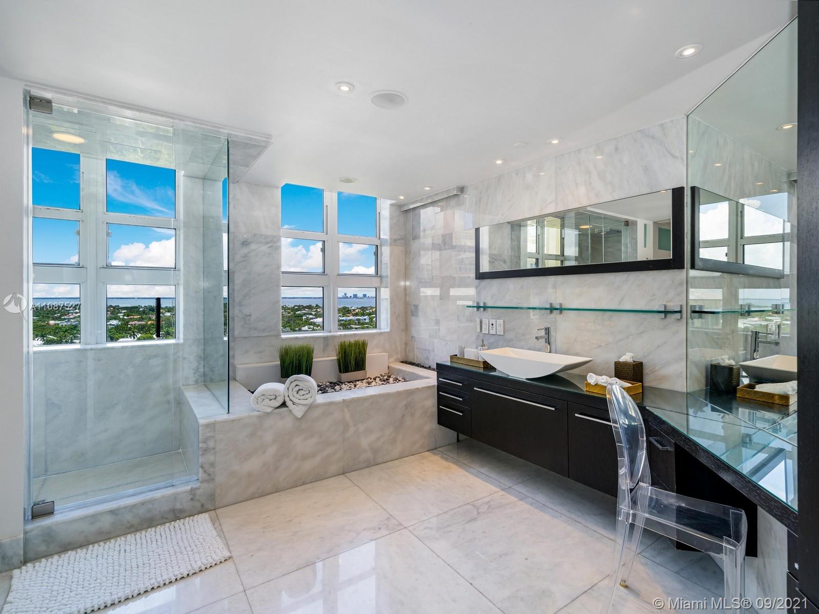 Grand Bay Tower Condo - Residential