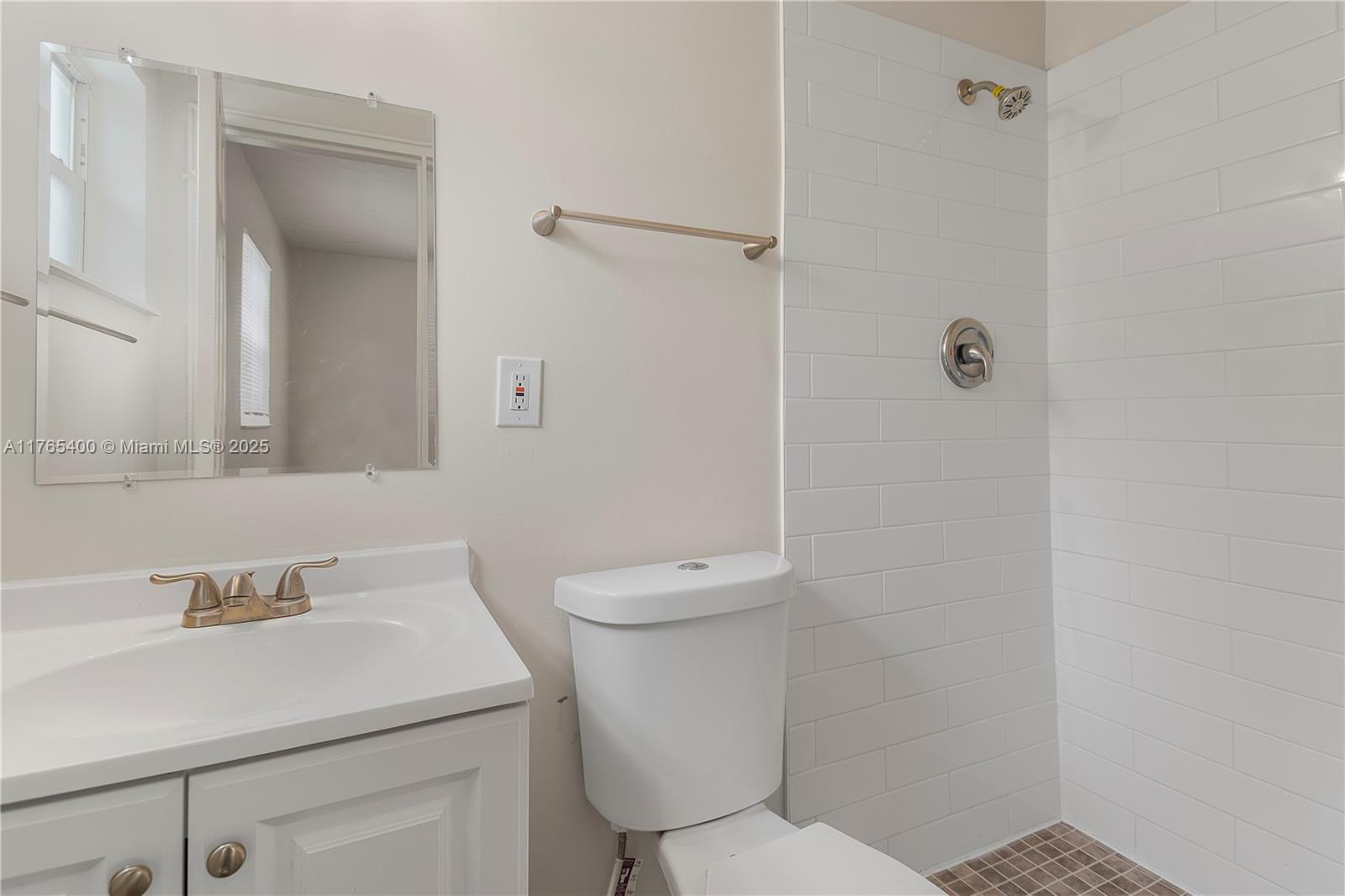 COLLIER MANOR FIRST ADD - Residential