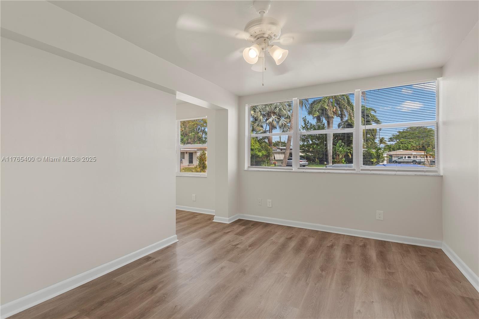 COLLIER MANOR FIRST ADD - Residential