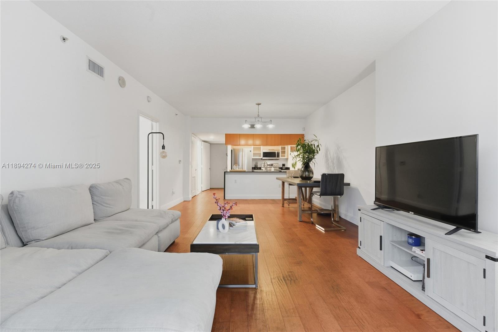 1750 N Bayshore Dr 2410