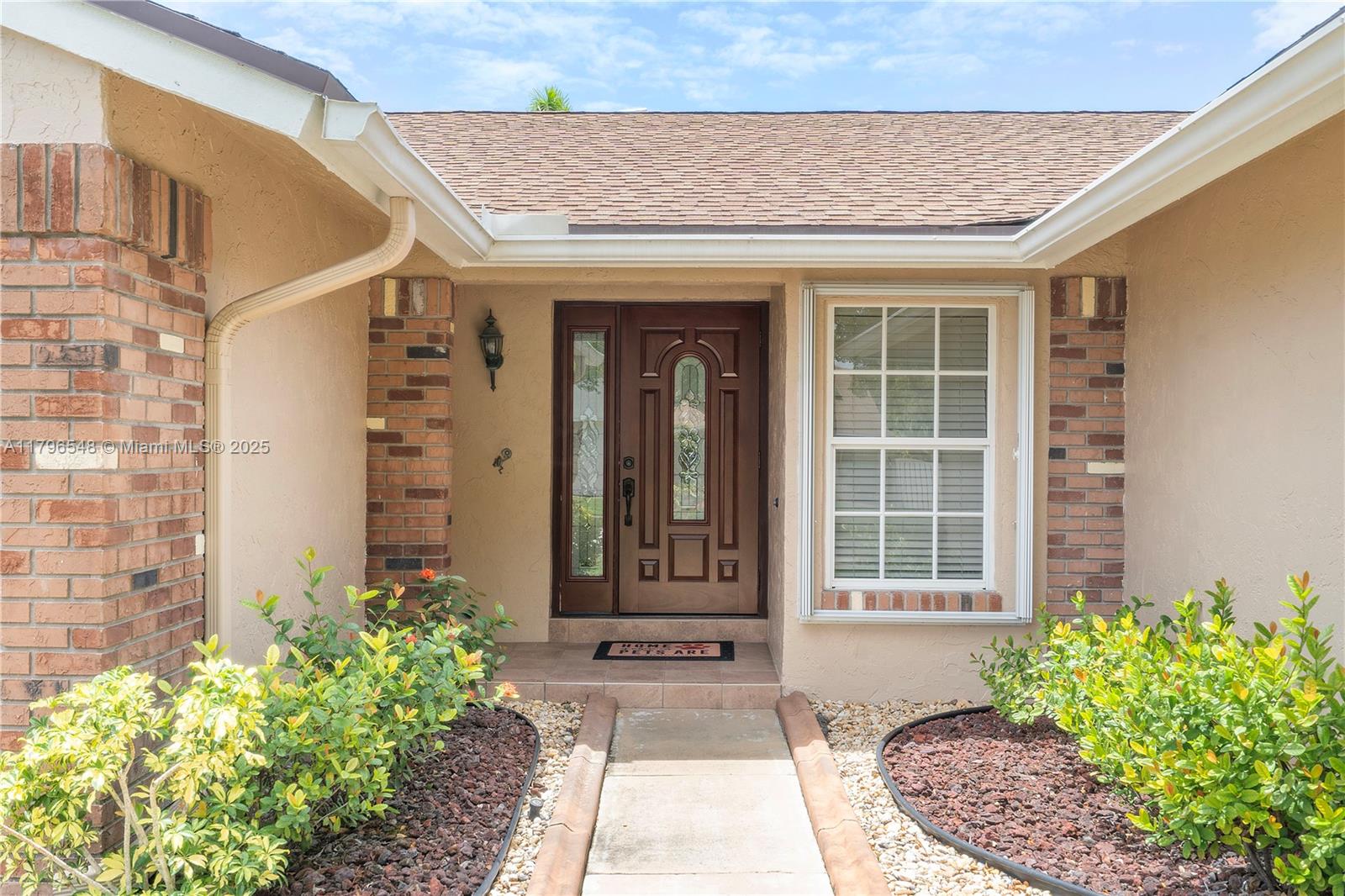 14660 Highland Springs Ct