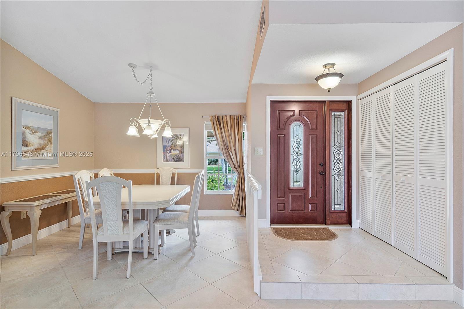 14660 Highland Springs Ct