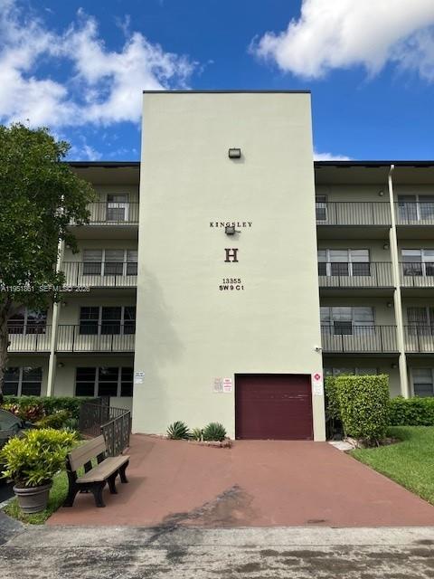 KINGSLEY AT CENTURY VILLA - Residential