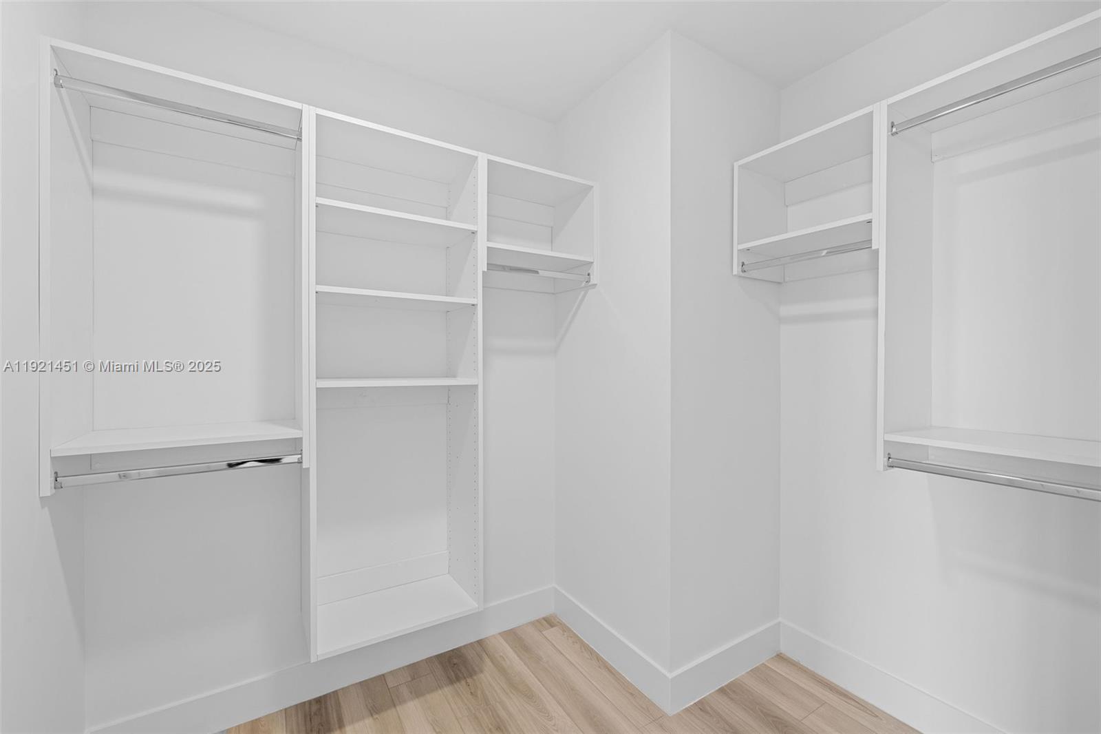 Slate Hallandale - Residential Lease