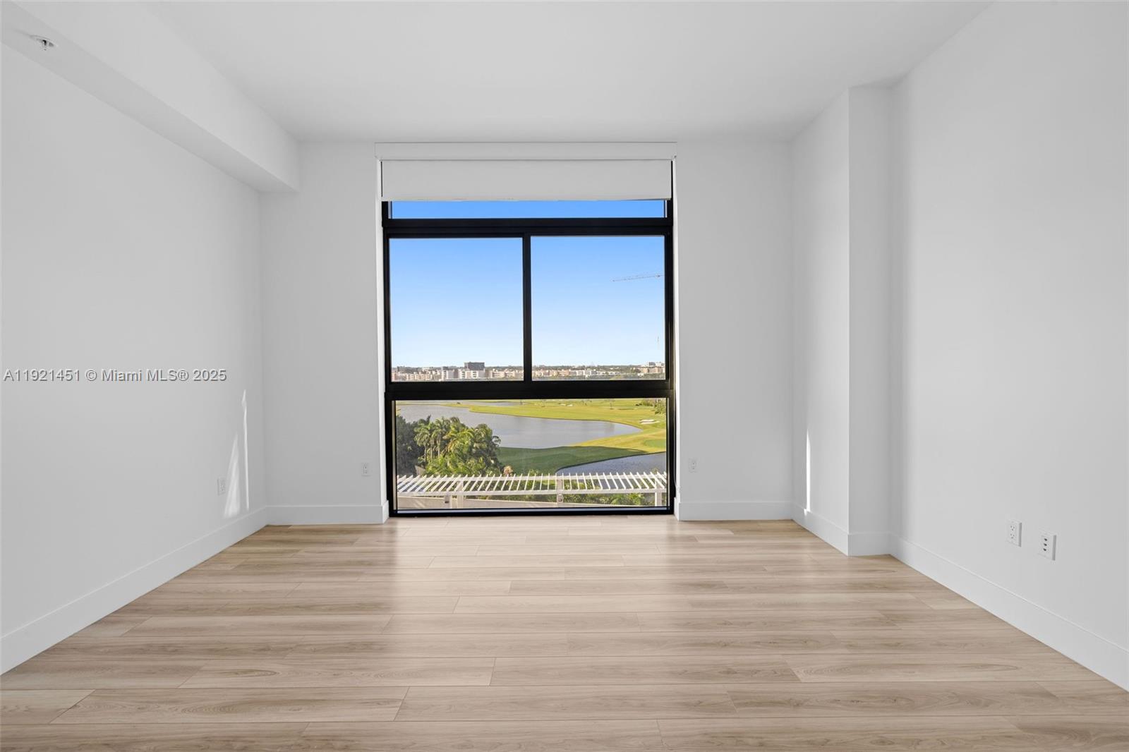 Slate Hallandale - Residential Lease