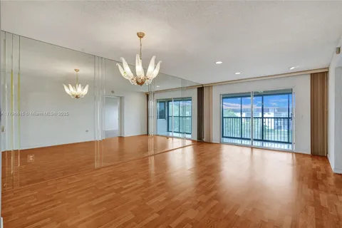 12750 SW 15th St Unit 411D, Pembroke Pines, FL 33027 - MLS#: A11796615