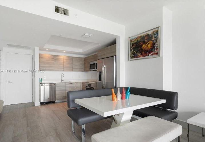 HYDE MIDTOWN - Residential Lease