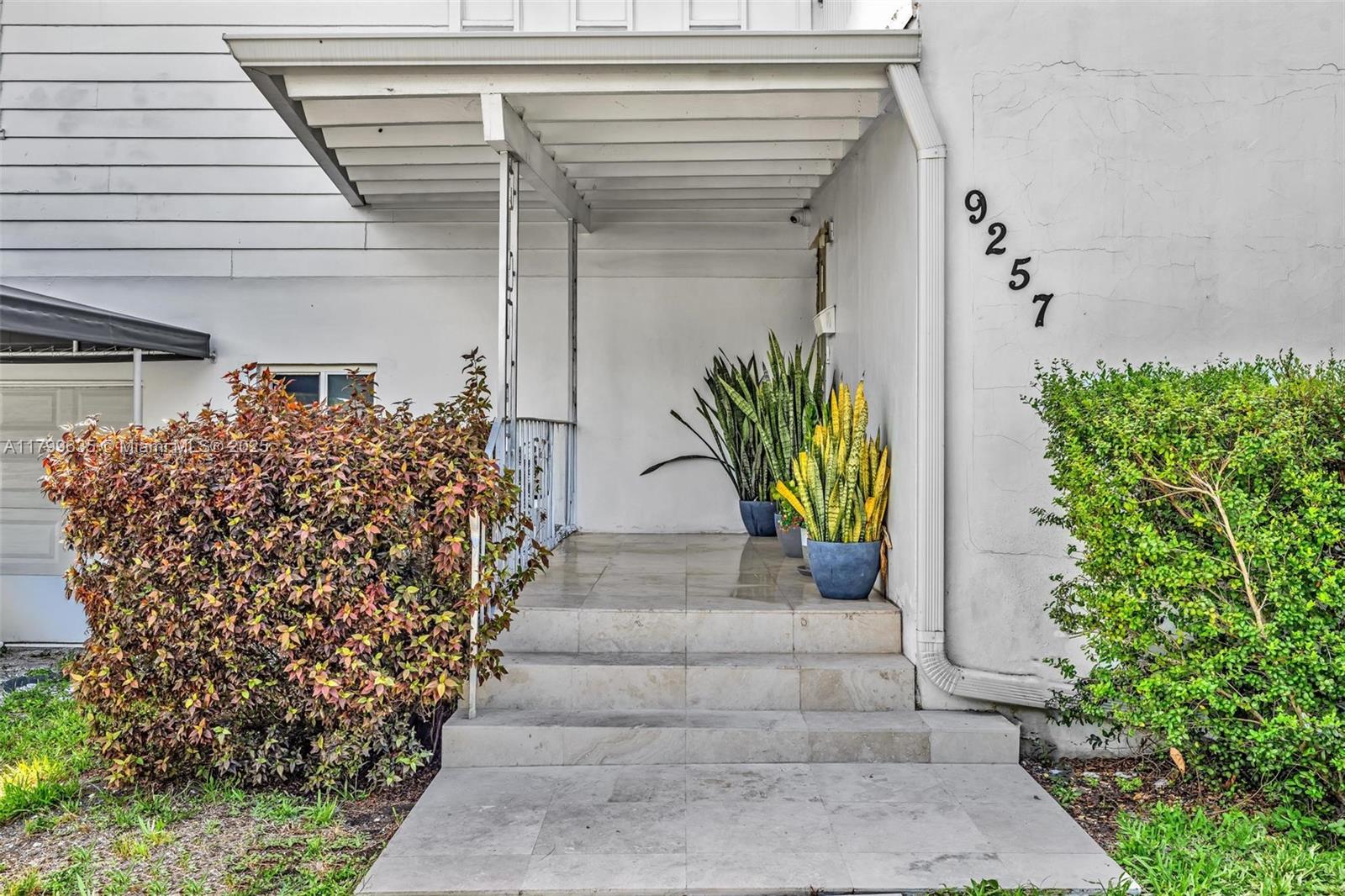 9257 Bay Dr