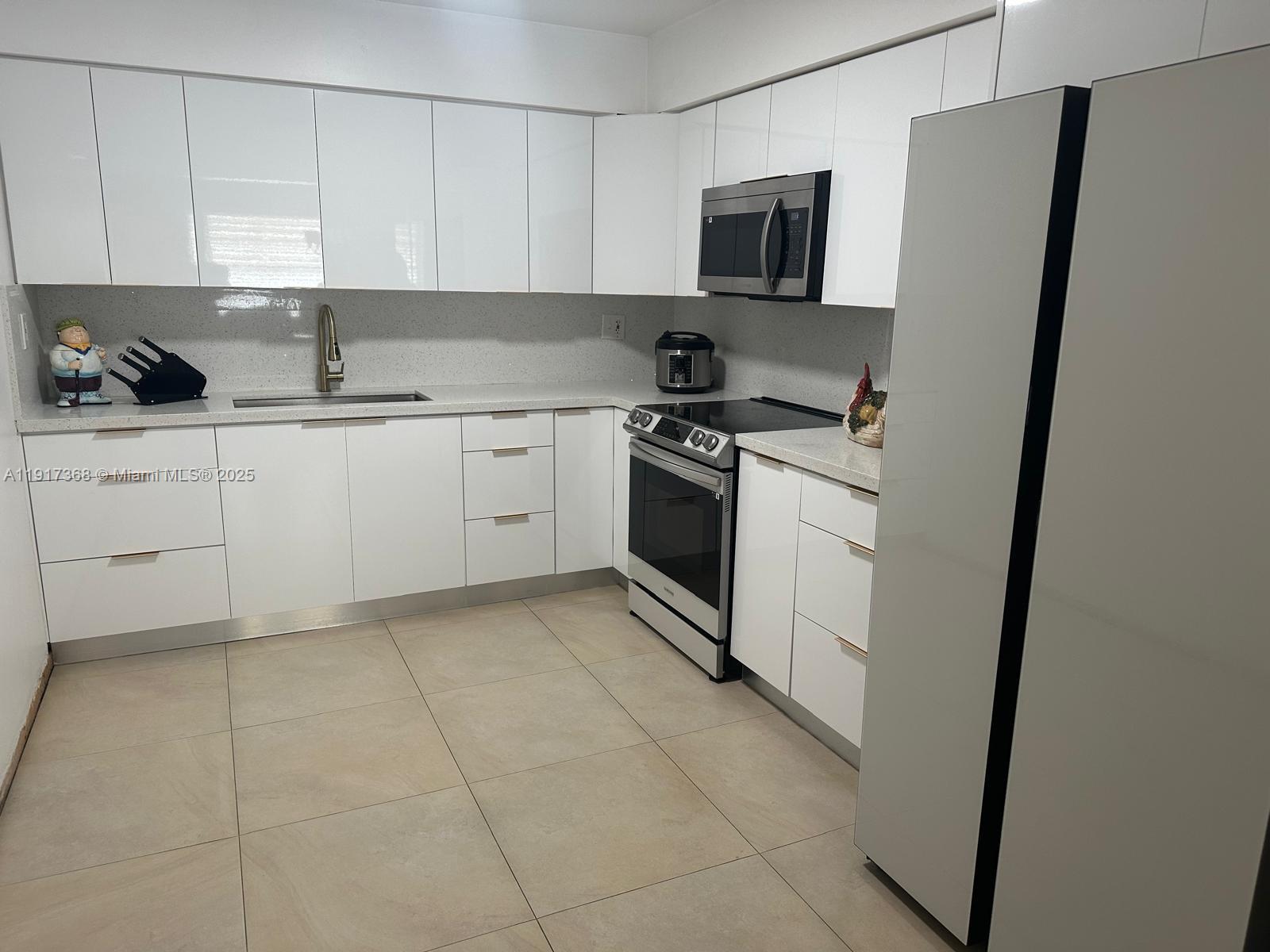 CORAL PARK ESTATES SEC 1 - Residential