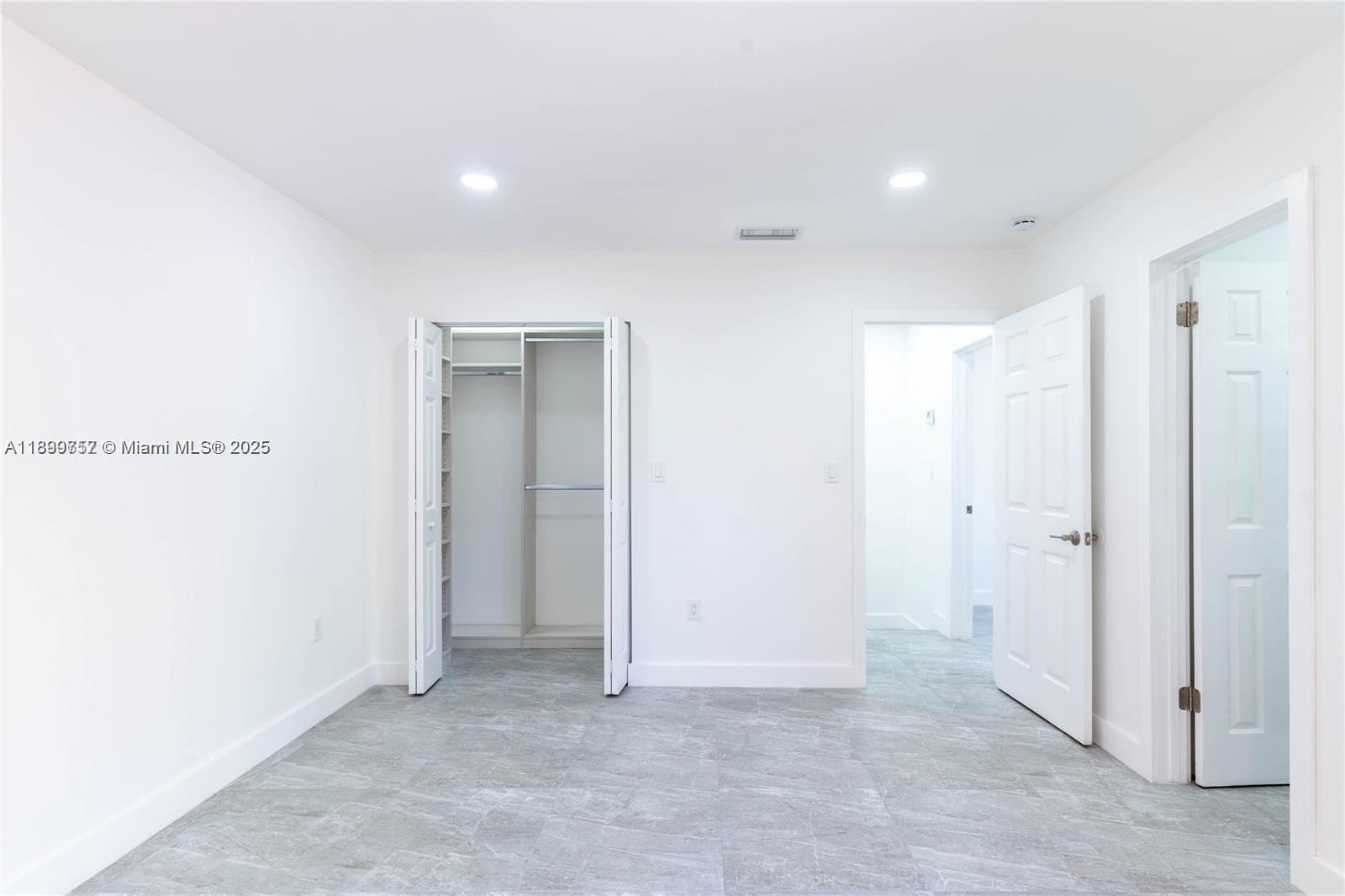 KENDALL FALLS CONDO - Residential Lease