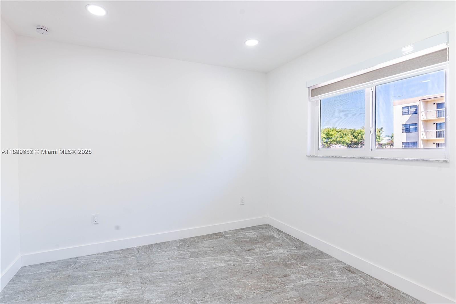 KENDALL FALLS CONDO - Residential Lease