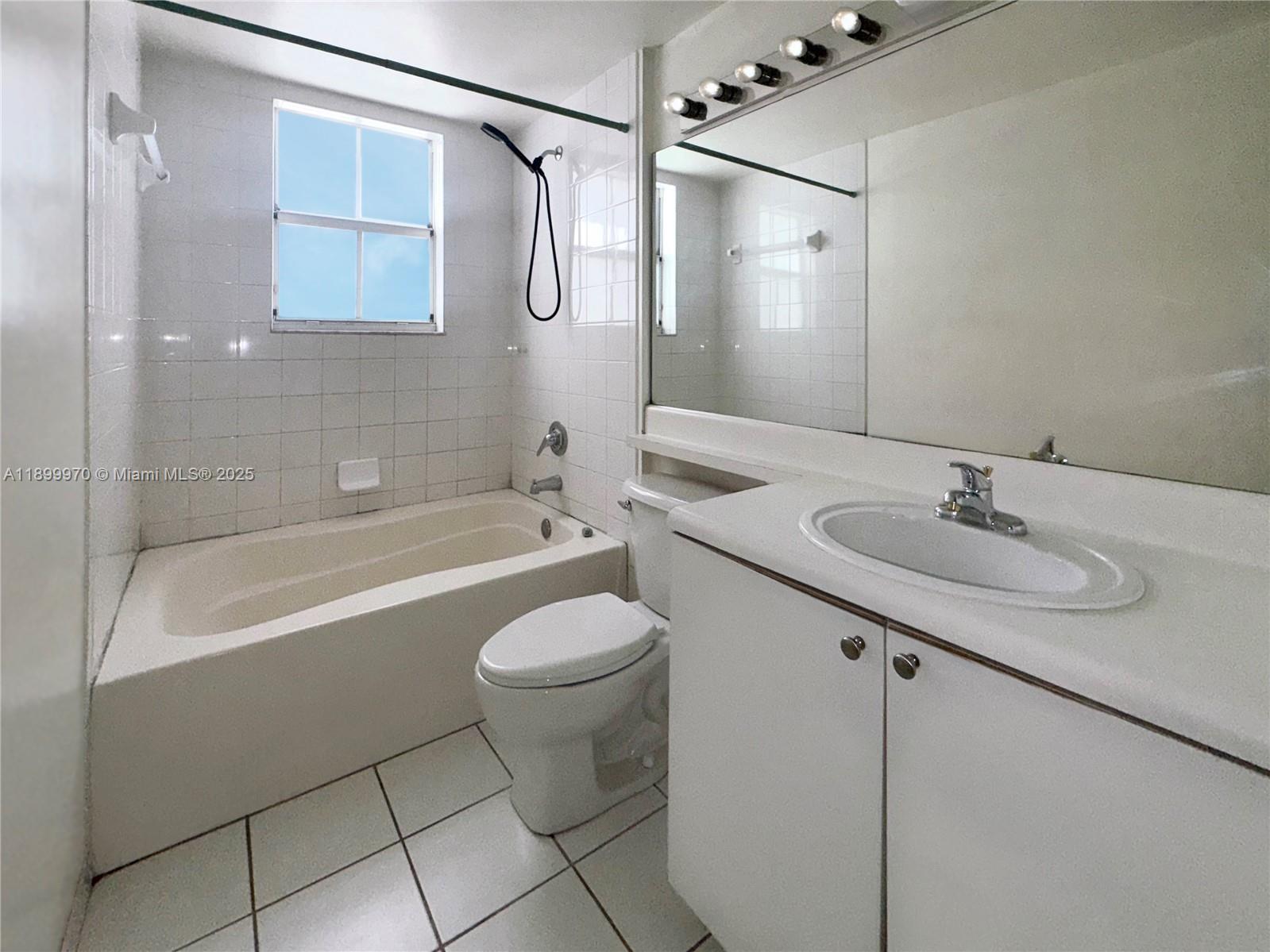 EL-AD RESIDENCES AT MIRAM - Residential