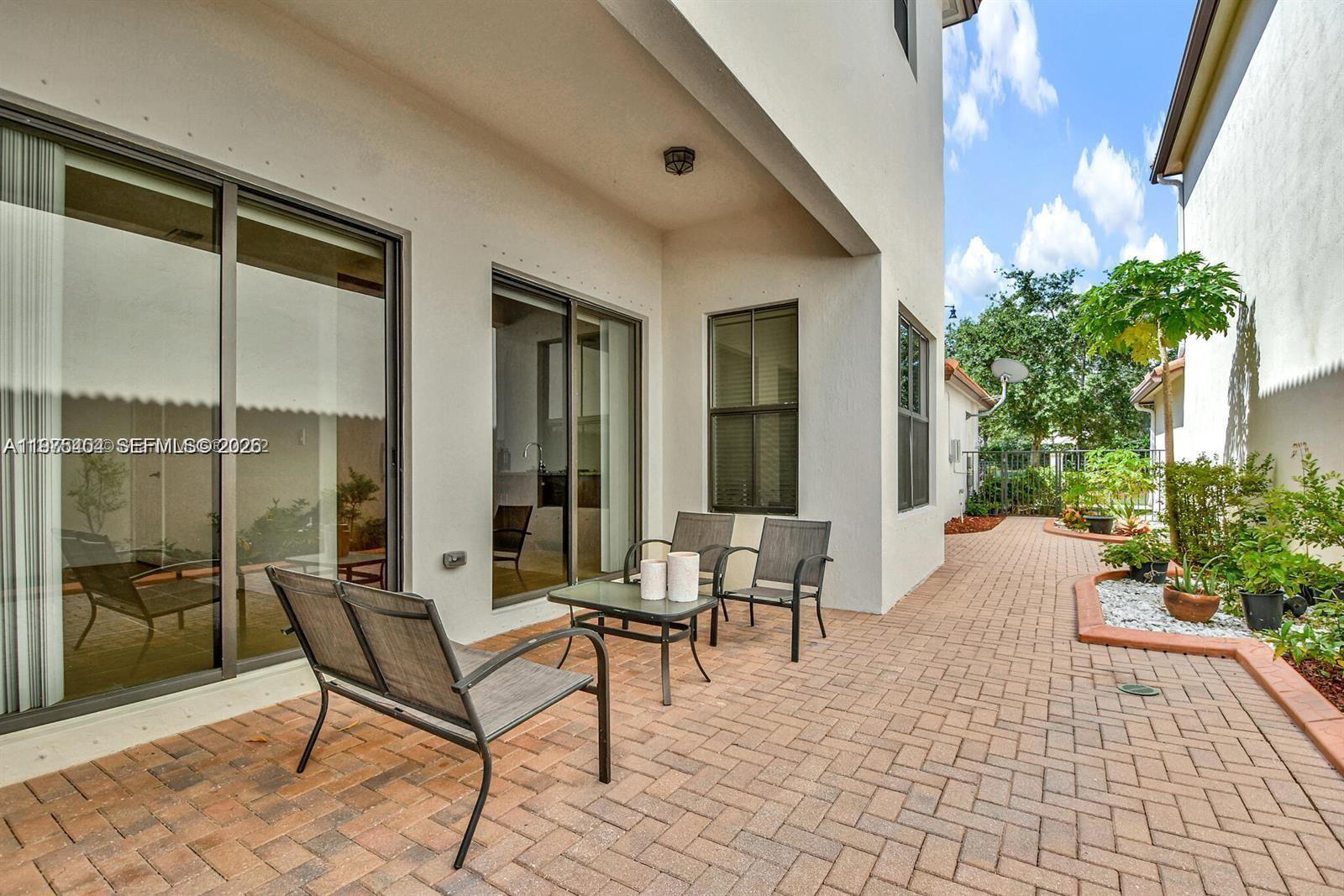 MONTERRA PLAT - Residential Lease