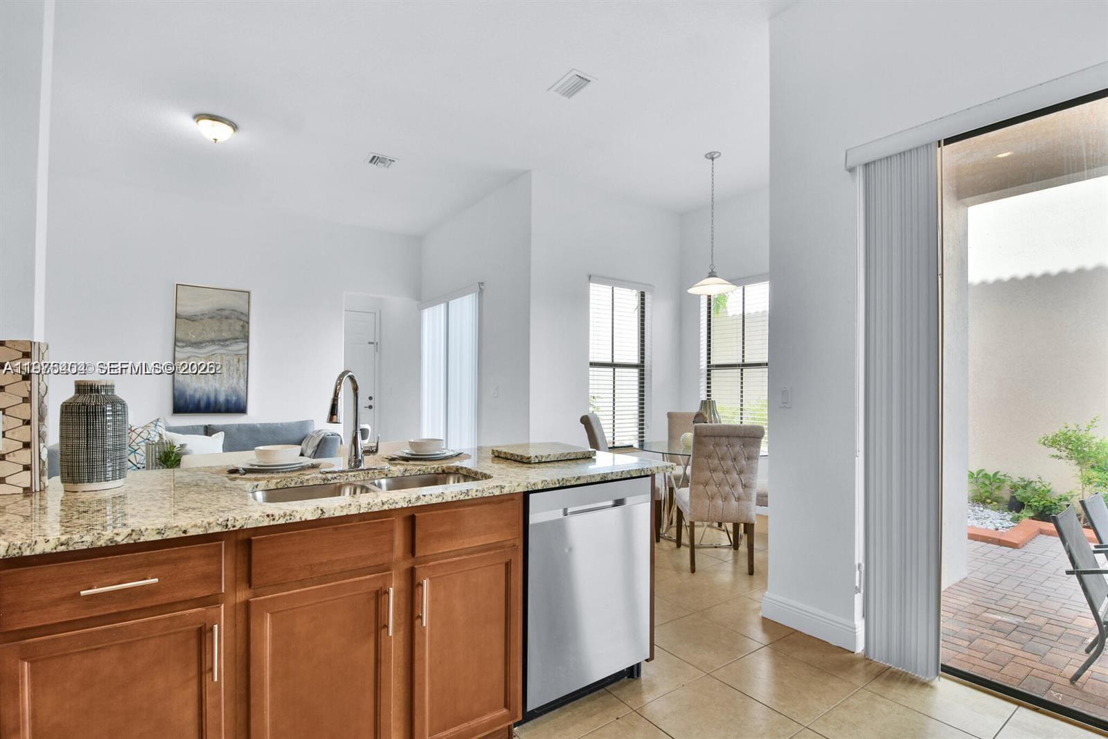 MONTERRA PLAT - Residential Lease