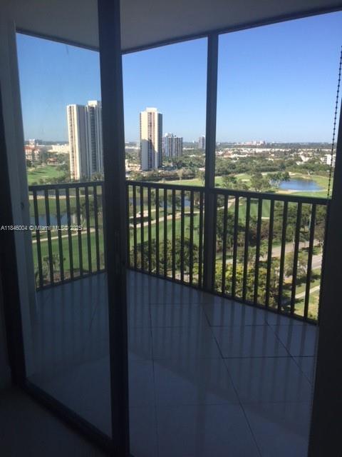 3375 N Country Club Dr 1508
