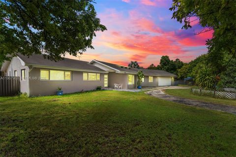 16700 SW 272nd St Homestead FL 33031