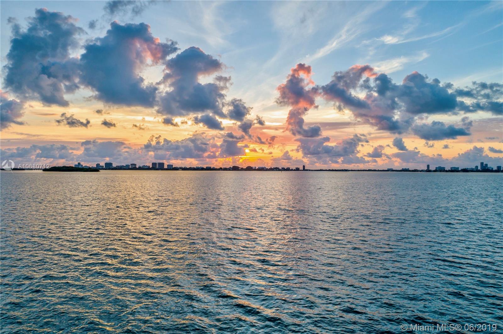 RE-PLAT OF TRACK C MIAMI - Residential