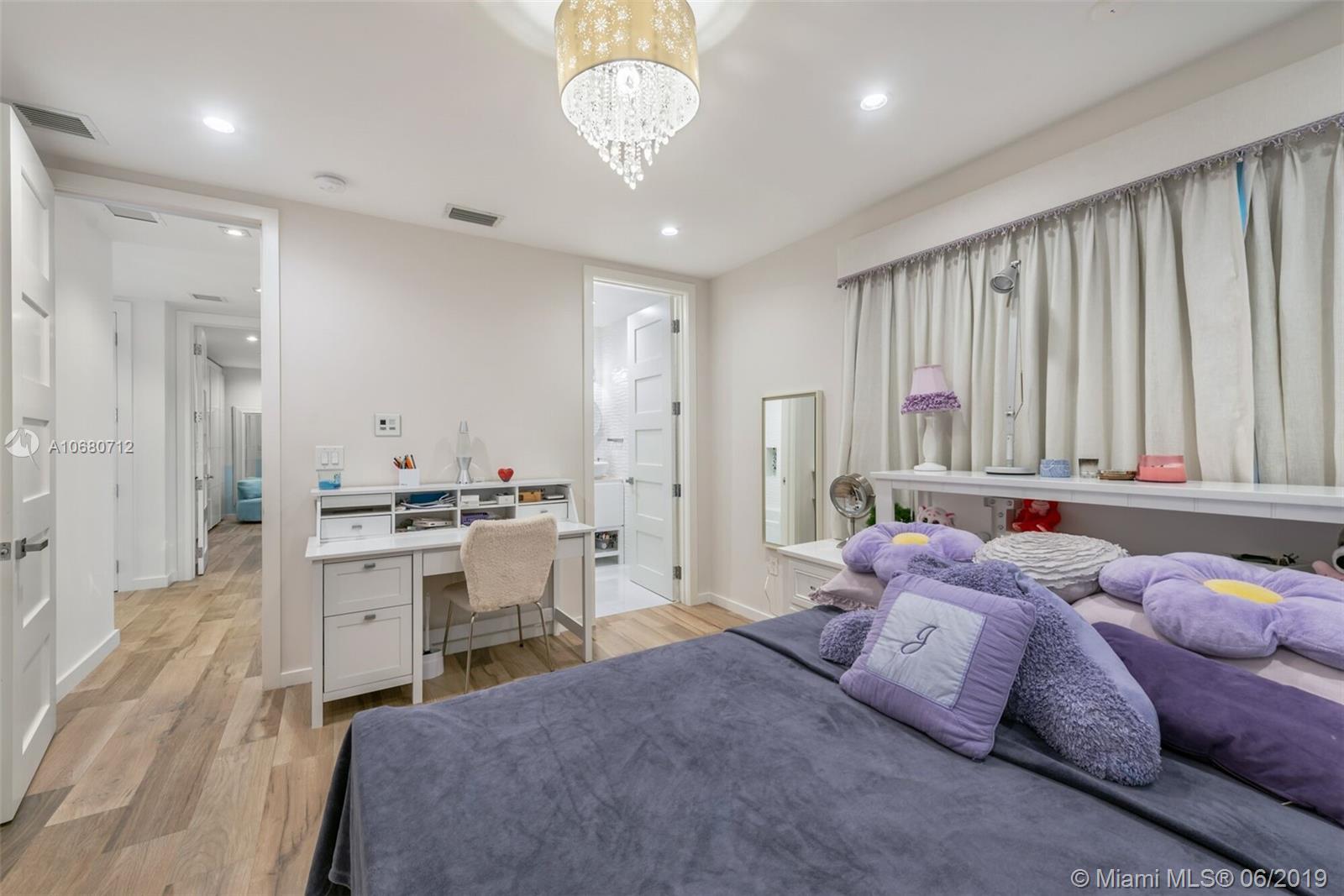 RE-PLAT OF TRACK C MIAMI - Residential