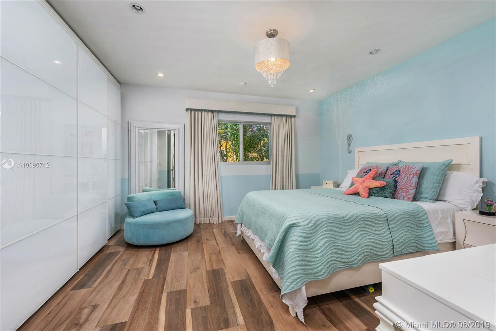 RE-PLAT OF TRACK C MIAMI - Residential