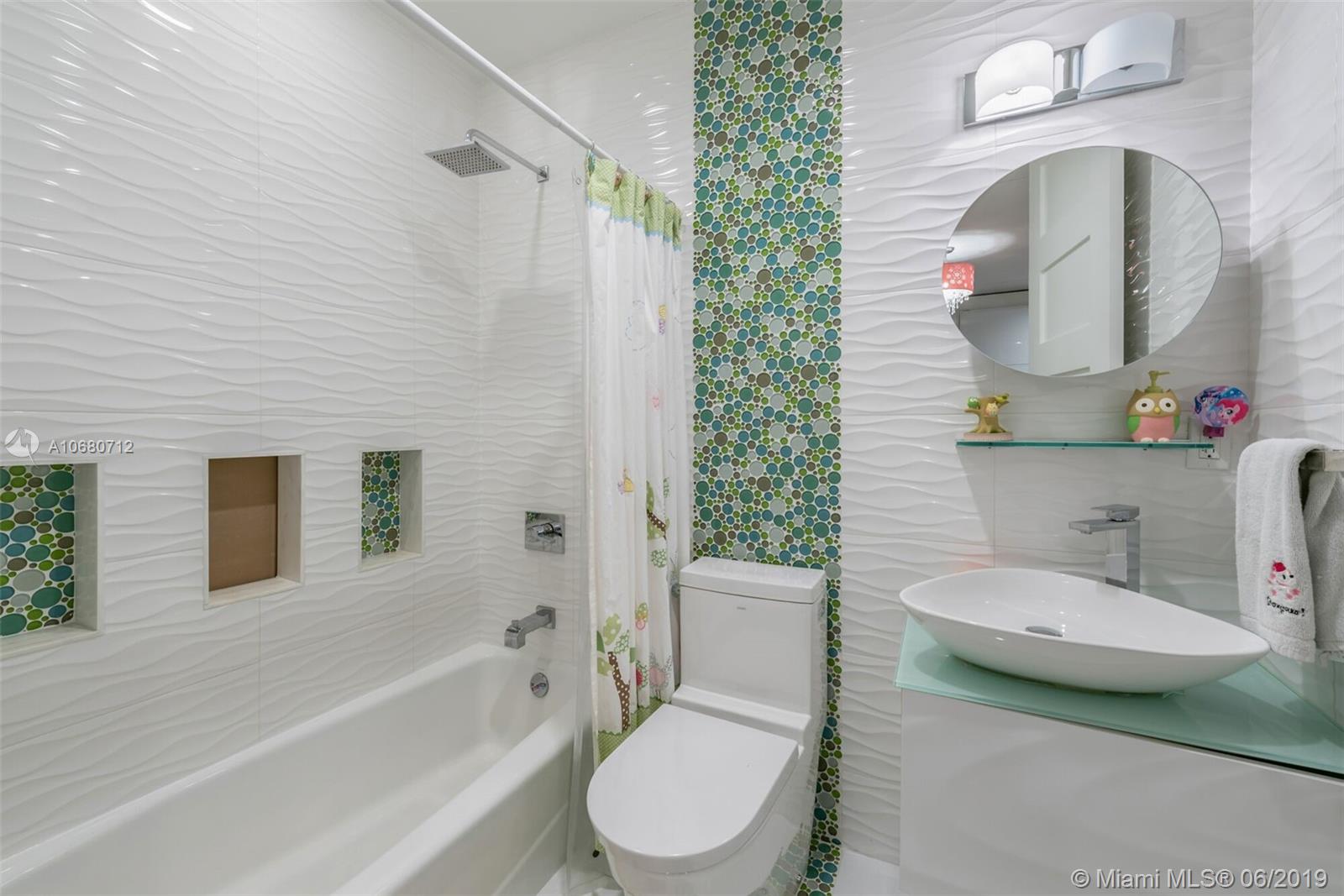 RE-PLAT OF TRACK C MIAMI - Residential