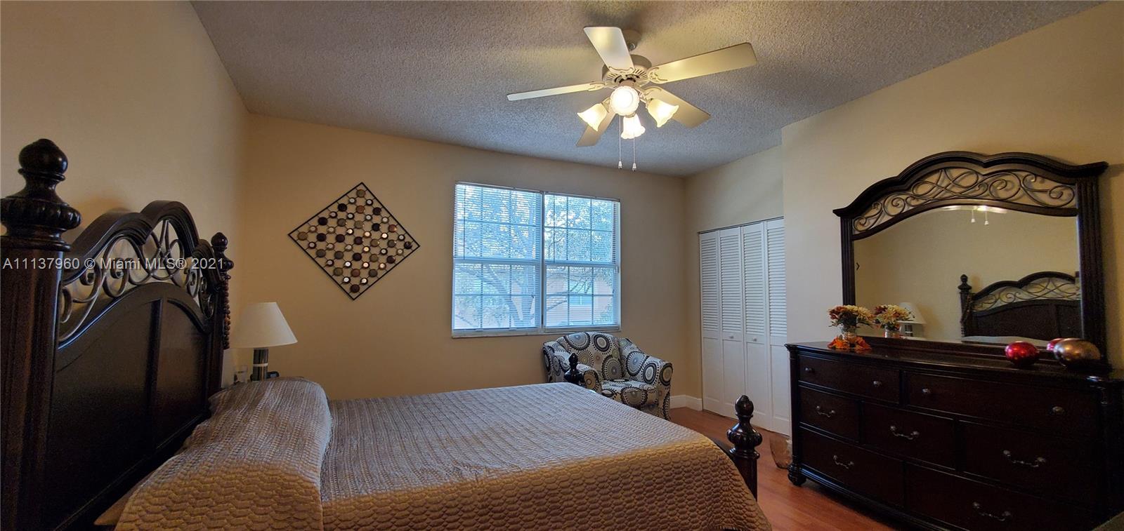 SECTORS 3 & 4 BOUNDARY PL - Residential Lease