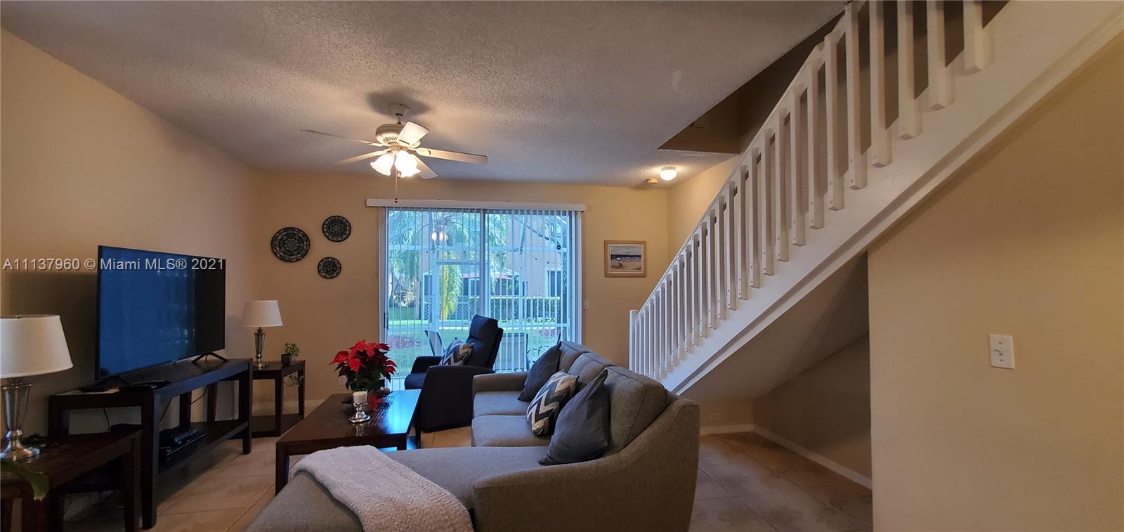 SECTORS 3 & 4 BOUNDARY PL - Residential Lease