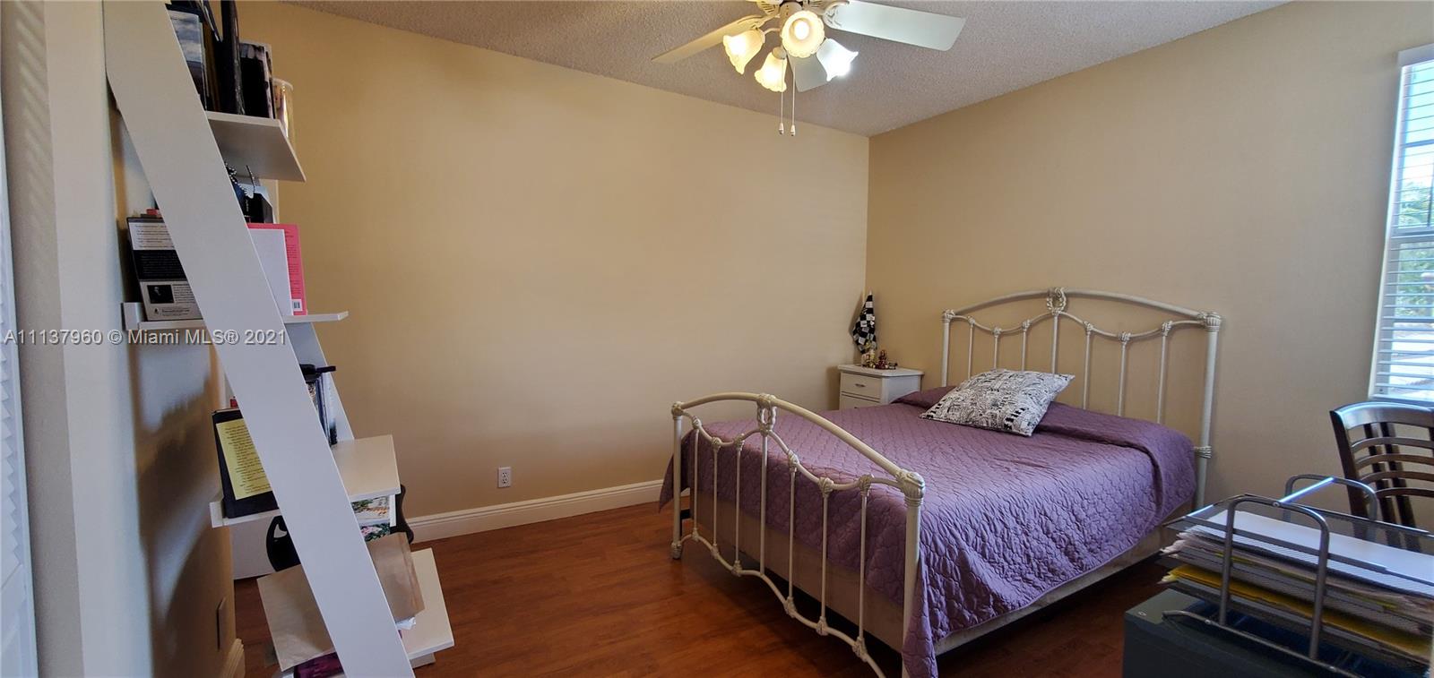 SECTORS 3 & 4 BOUNDARY PL - Residential Lease