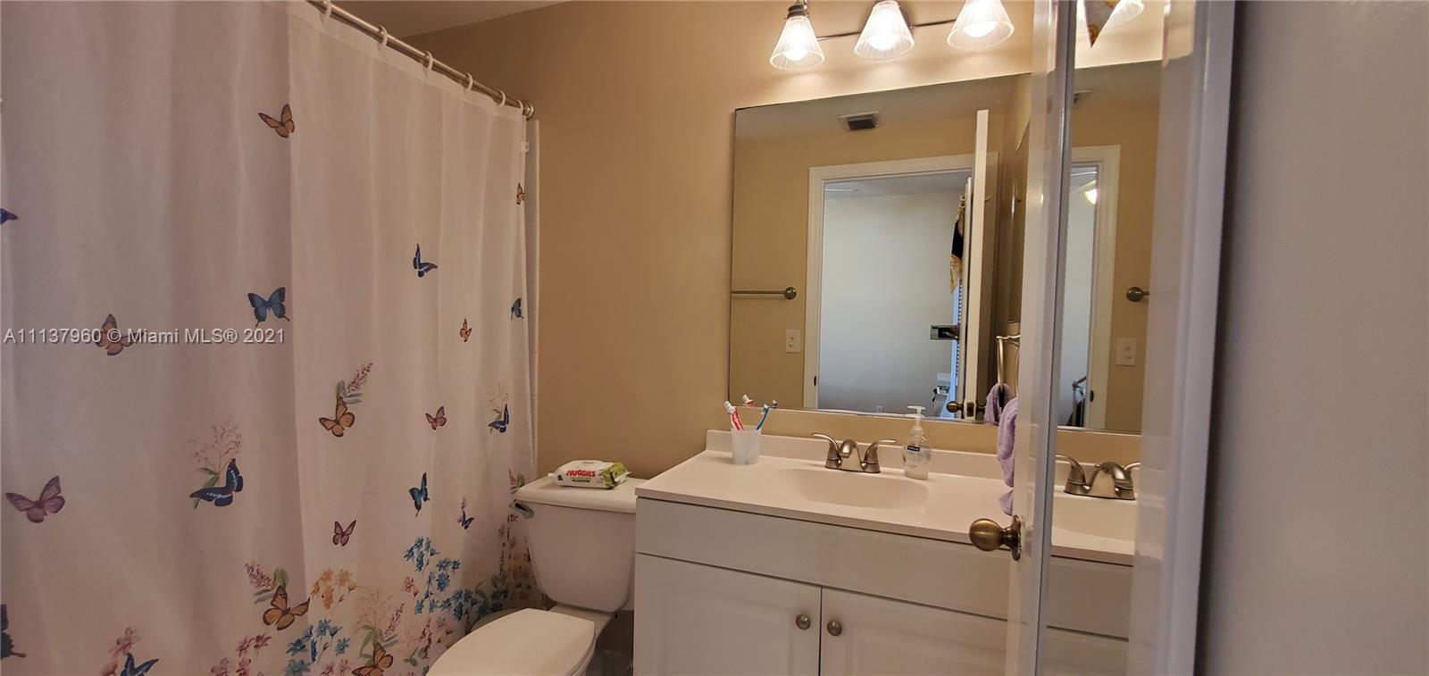 SECTORS 3 & 4 BOUNDARY PL - Residential Lease